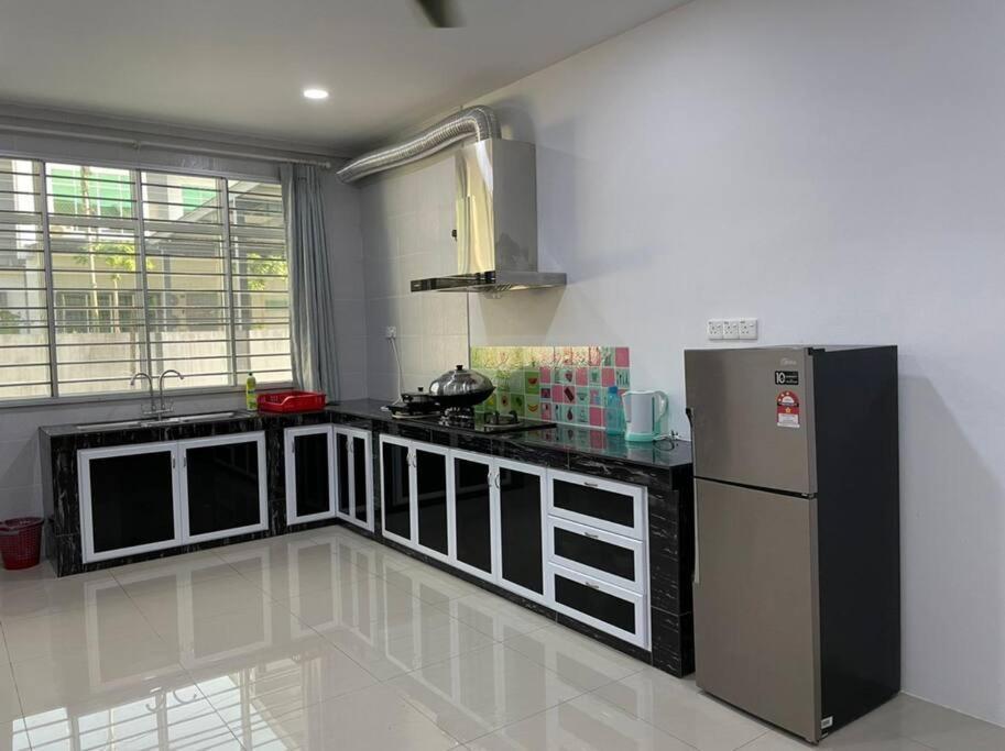 Wawasan Sweet Home - Uts Sibu Ngoại thất bức ảnh